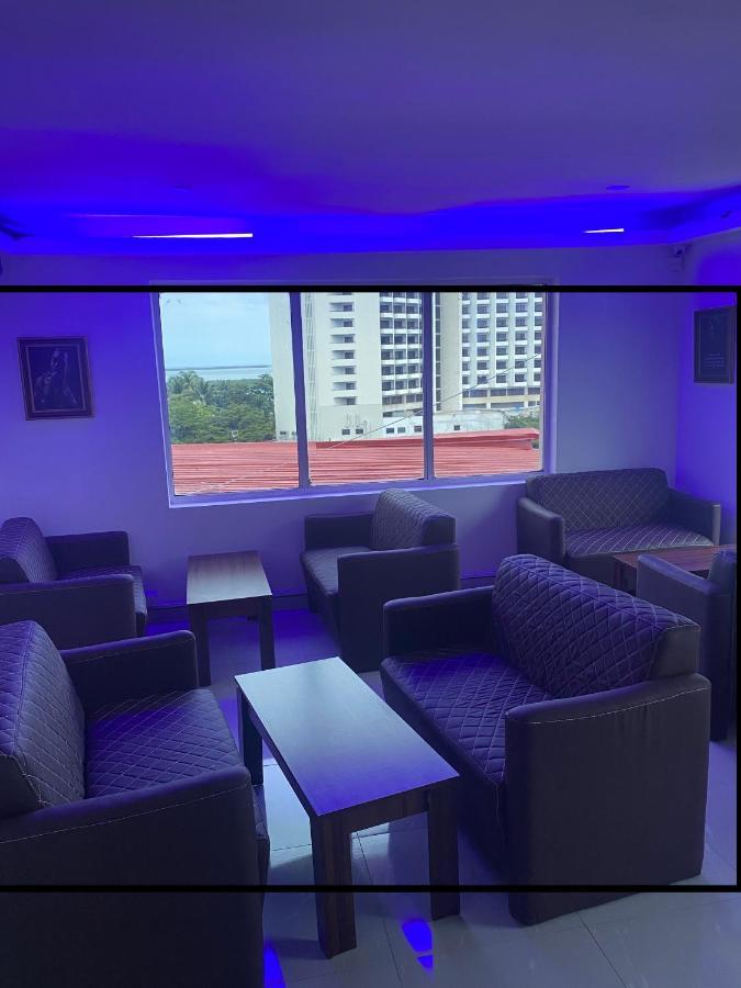 Posh Hotel And Suites Victoria Island لاغوس المظهر الخارجي الصورة