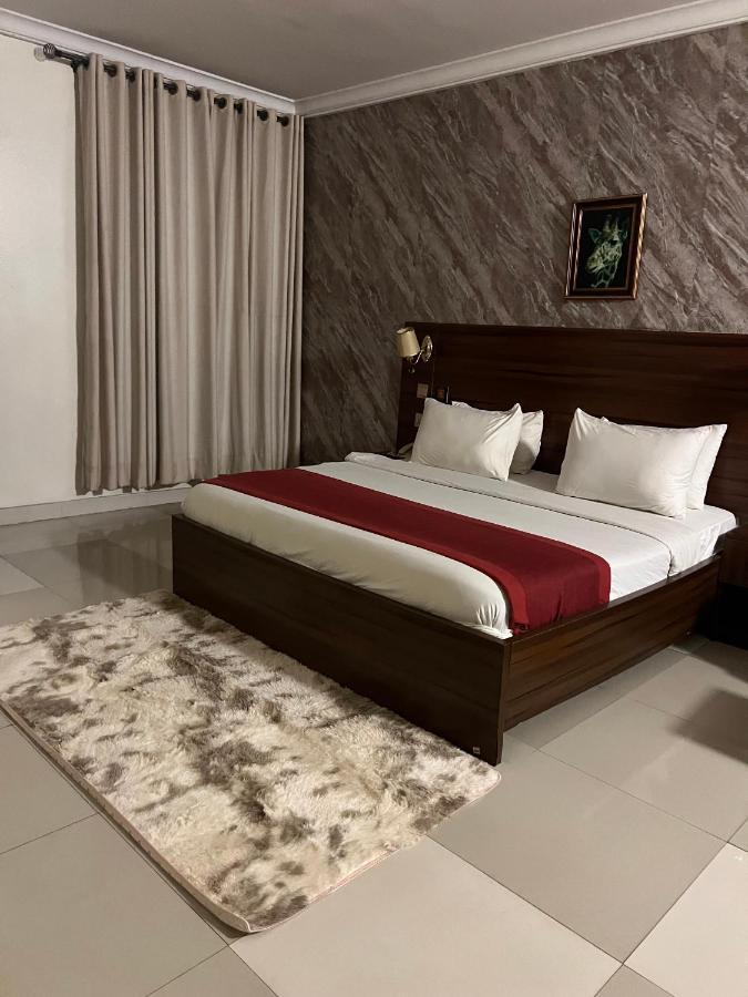 Posh Hotel And Suites Victoria Island لاغوس المظهر الخارجي الصورة