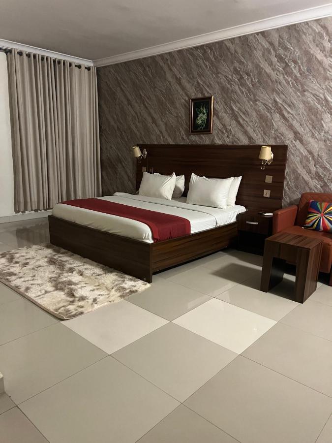 Posh Hotel And Suites Victoria Island لاغوس المظهر الخارجي الصورة